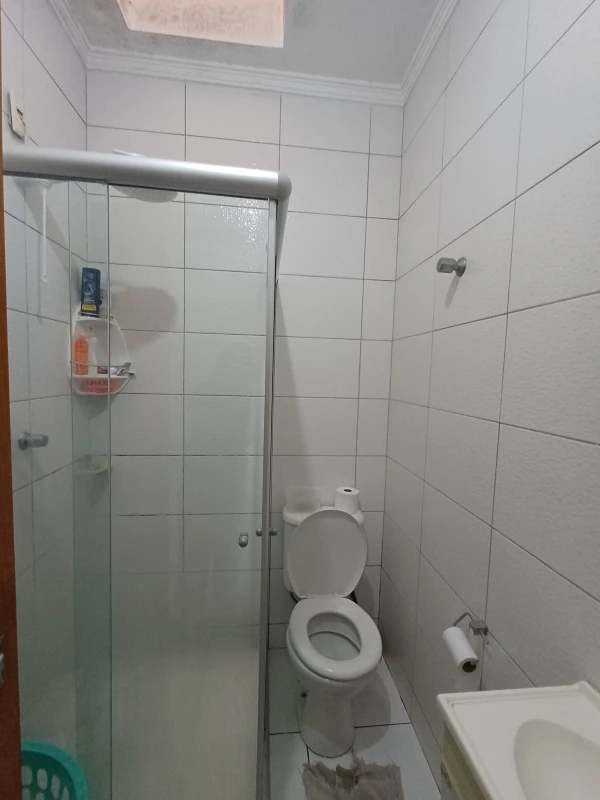 56477