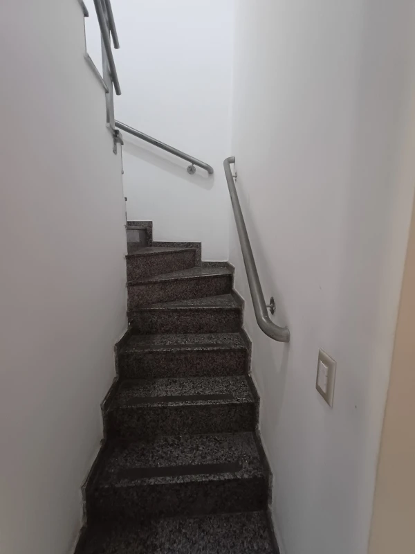 56465