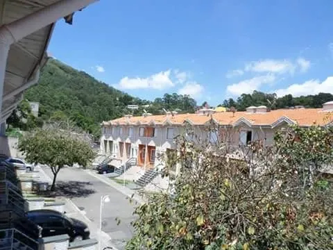 Sobrado - Jd. Jaraguá, São Paulo