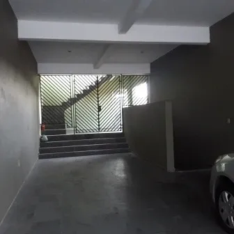 Casa - Laranjeiras, Caieiras