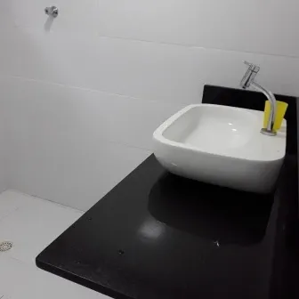 Casa - Laranjeiras, Caieiras