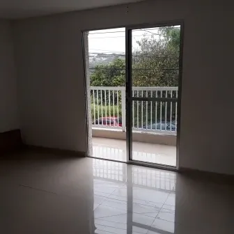 Casa - Laranjeiras, Caieiras
