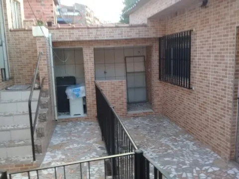 Casa - Perus, São Paulo
