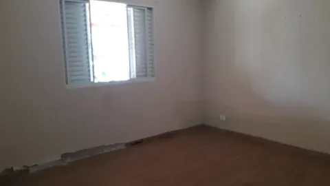 Salão Comercial para vender em Perus