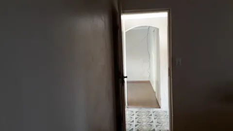 Salão Comercial para vender em Perus