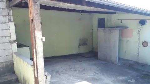 Salão Comercial para vender em Perus