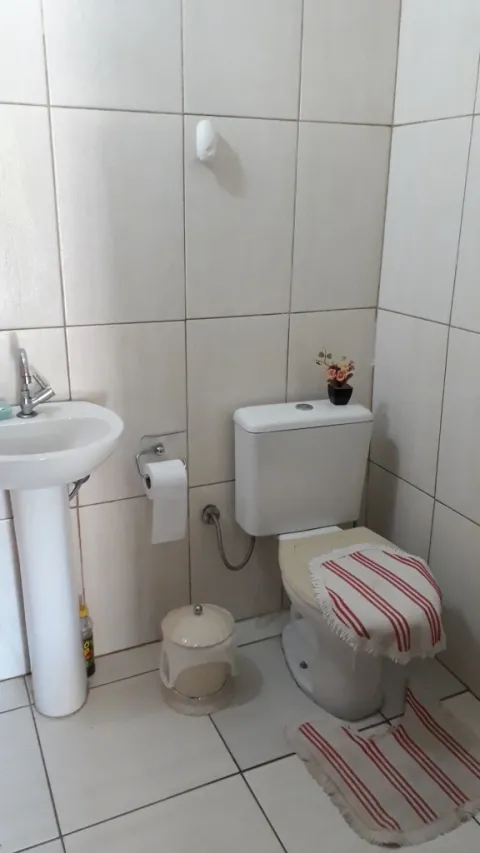 Casa - Laranjeiras, Caieiras