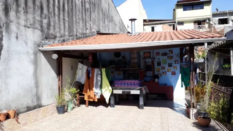 Casa - Laranjeiras, Caieiras