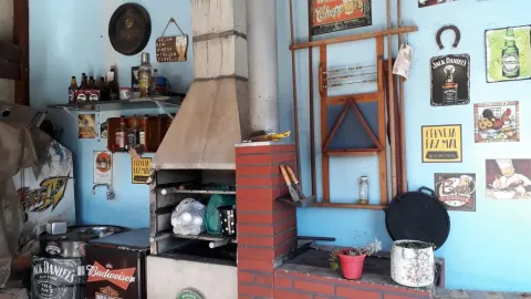 Casa - Laranjeiras, Caieiras