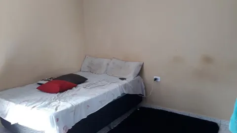 Casa - Laranjeiras, Caieiras
