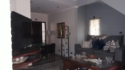 Casa - Nova Caieiras, Caieiras