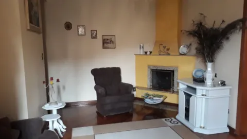 Casa - Nova Caieiras, Caieiras