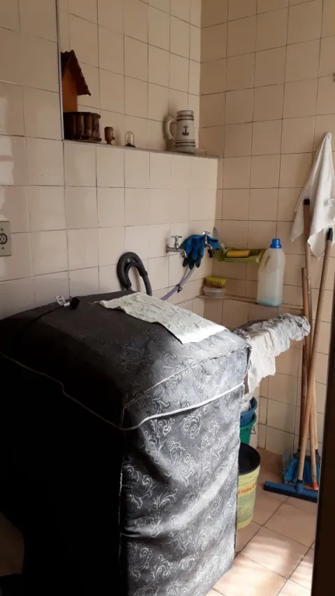 Prédio para vender em Perus