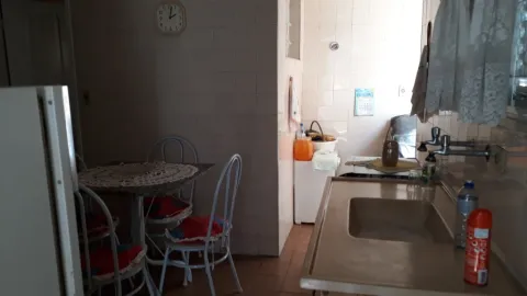 Prédio para vender em Perus