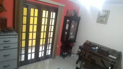 Casa - Laranjeiras, Caieiras