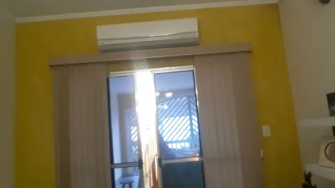 Casa - Laranjeiras, Caieiras