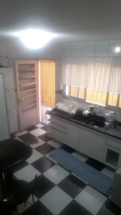 Casa - Laranjeiras, Caieiras