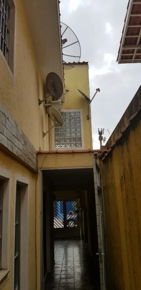 Casa - Laranjeiras, Caieiras