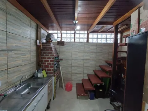 Sobrado - Jd. Jaraguá, São Paulo