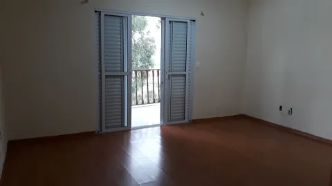 Casa - San Marino - Laranjeiras, Caieiras