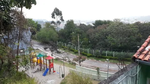 Casa - San Marino - Laranjeiras, Caieiras