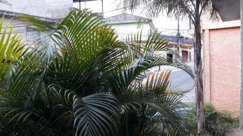 Casa - Laranjeiras, Caieiras