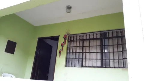 Casa - Laranjeiras, Caieiras