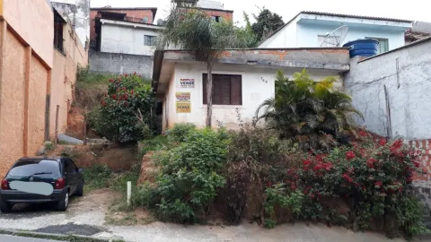 Casa - Laranjeiras, Caieiras