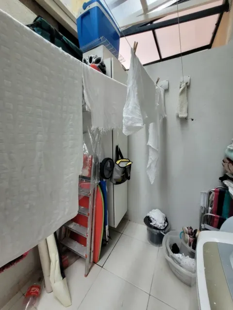 Sobrado para vender em Laranjeiras