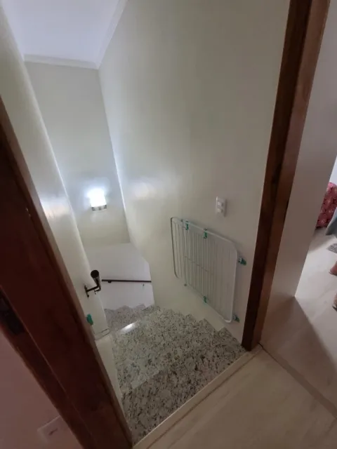 Sobrado para vender em Laranjeiras