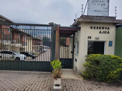 Sobrado para vender em Laranjeiras