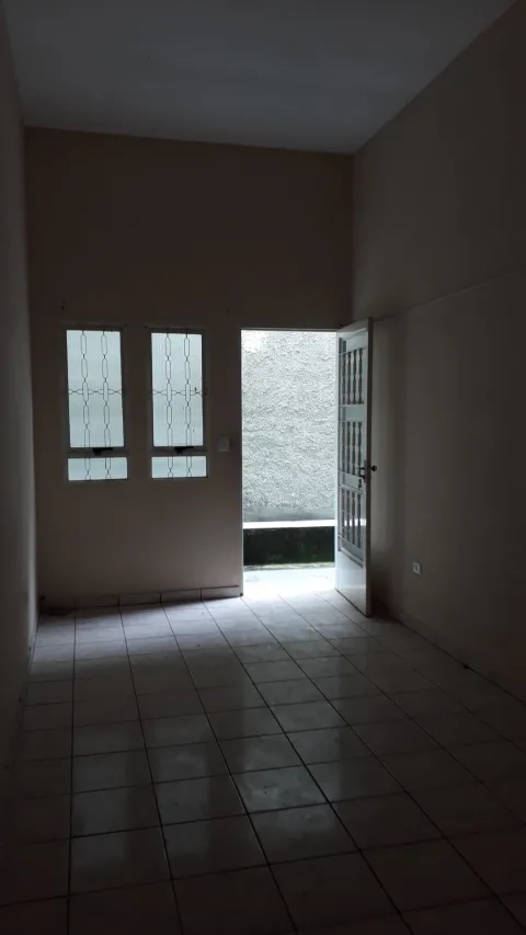 Casa para vender em Jardim Vera Tereza
