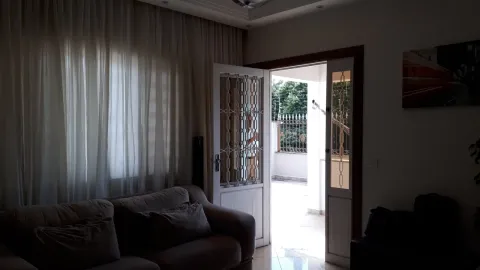 Casa - Nova Caieiras, Caieiras