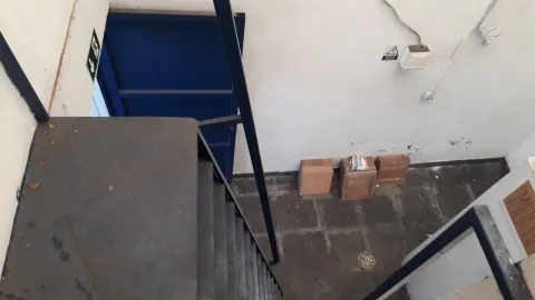 Salão Comercial - Laranjeiras, Caieiras
