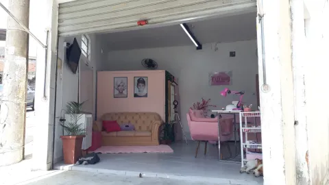Prédio para vender em Perus