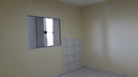 Prédio para vender em Perus