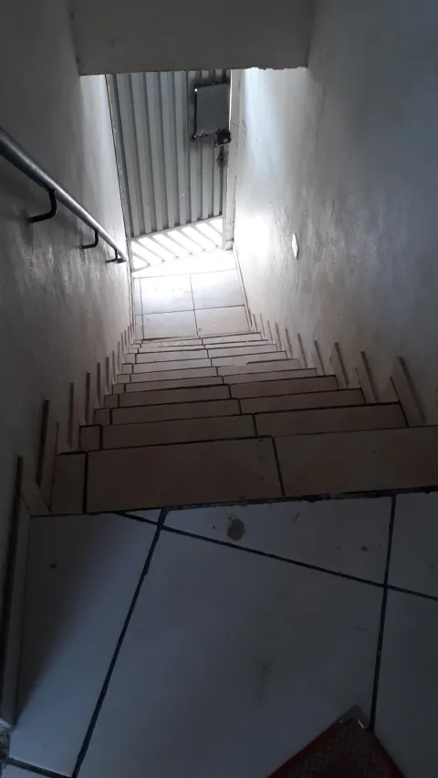 Prédio para vender em Perus