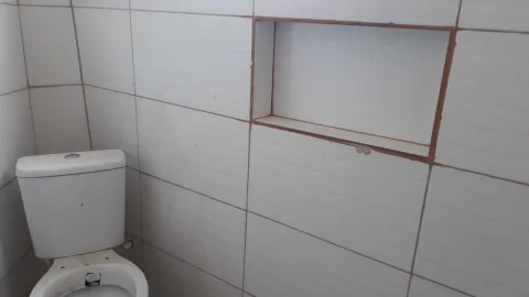 Prédio para vender em Perus