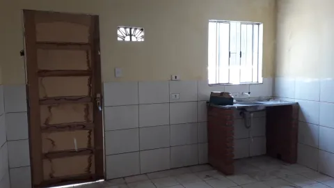 Prédio para vender em Perus