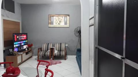 Casa - Perus, São Paulo