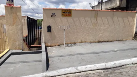Casa em Perus