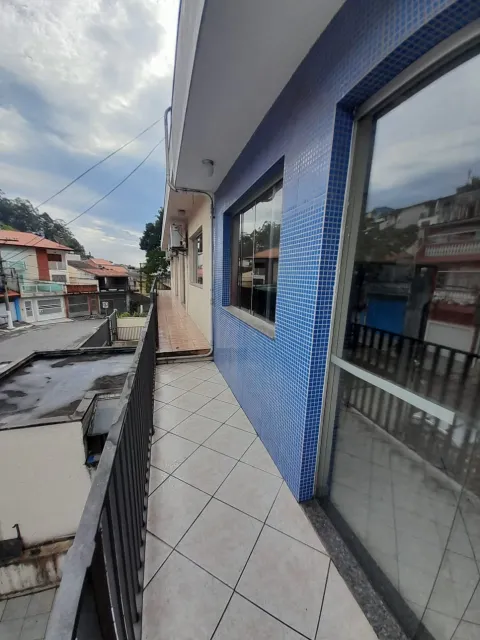 Prédio para vender em Perus