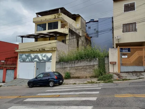 Prédio para vender em Laranjeiras