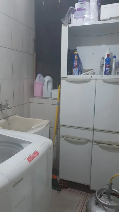 Prédio para vender em Laranjeiras