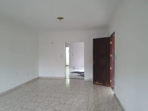 Casa - Laranjeiras, Caieiras