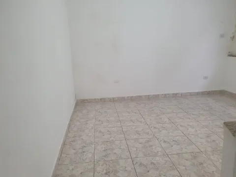 Casa - Laranjeiras, Caieiras