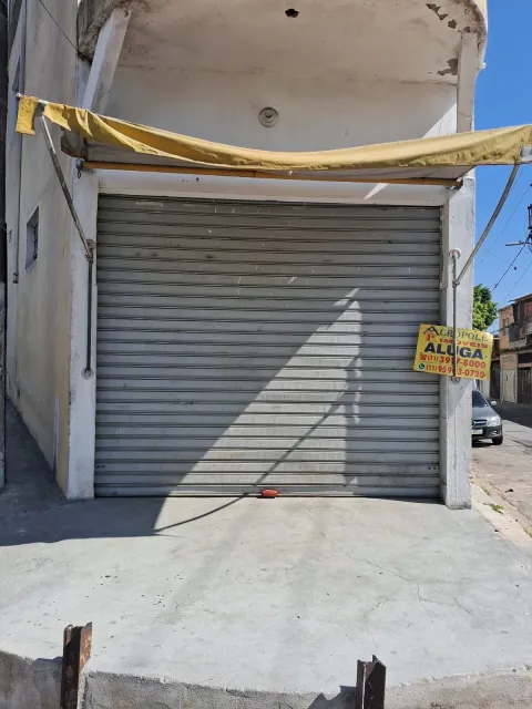 Salão Comercial em Jardim do Russo