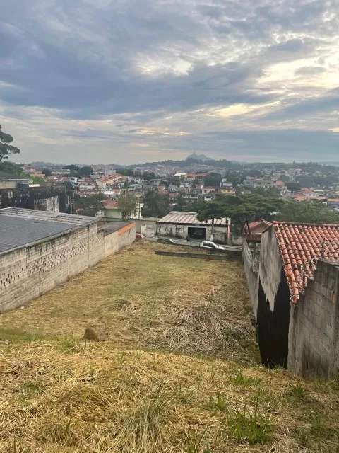 Terreno em Perus