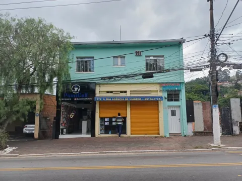 Prédio em Perus