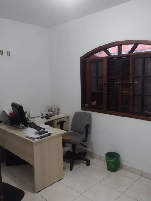 Casa - Laranjeiras, Caieiras